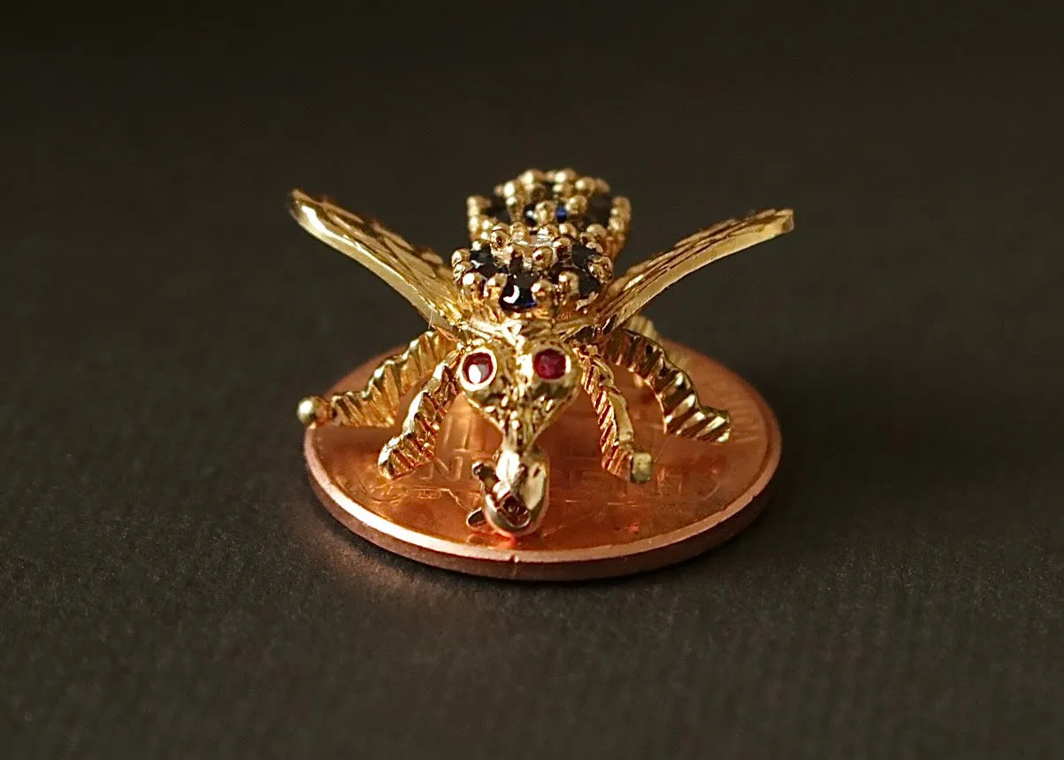 18k Diamond and Sapphire Herbert Rosenthal Bee Brooch