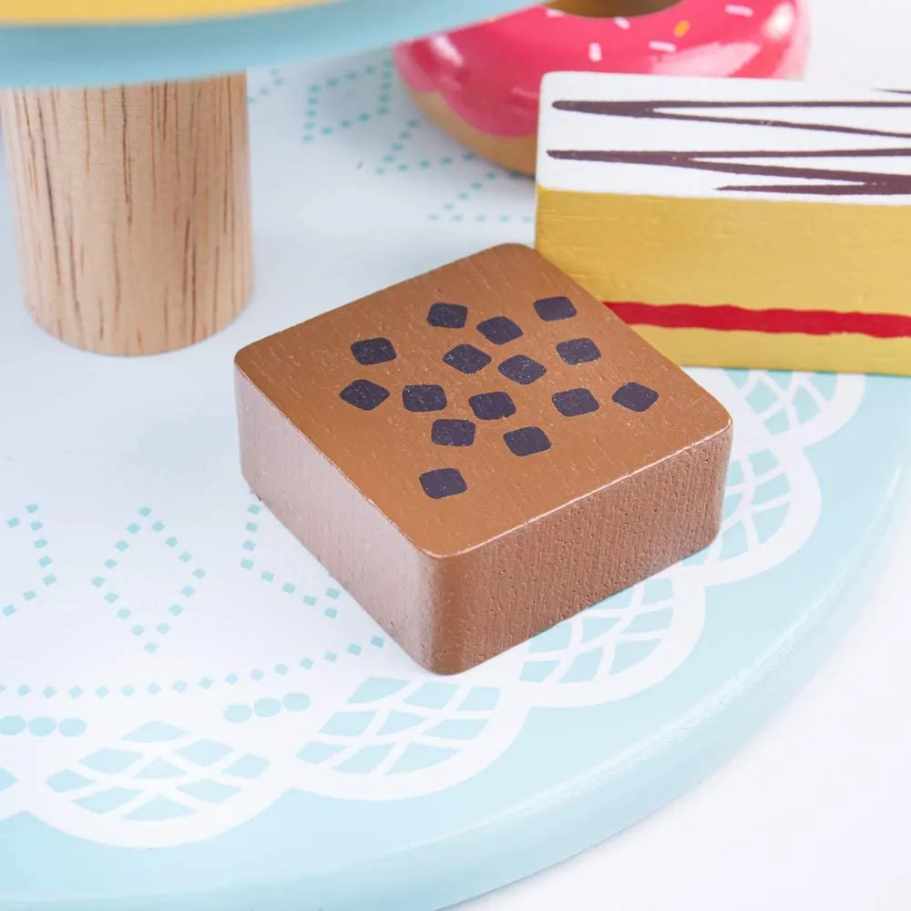 Bigjigs Cake stand with 9 cakes