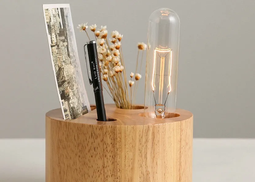 Boston Cake Desk Lamp