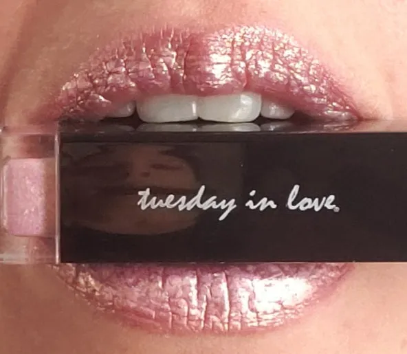 Bou - Glitter Liquid Lipstick