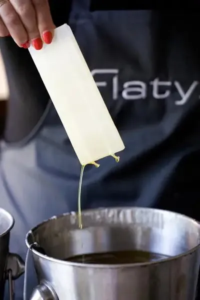 Candle - Flatyz - Happy Birthday Cupcake