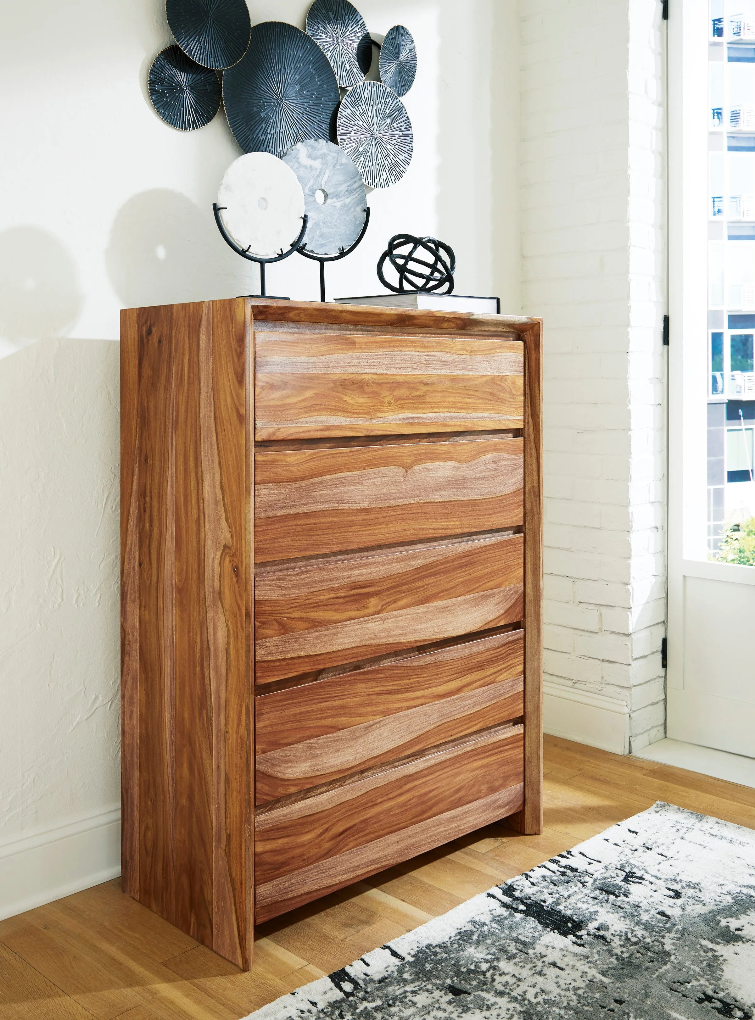 Dahlia 5 Drawer Chest of Drawers