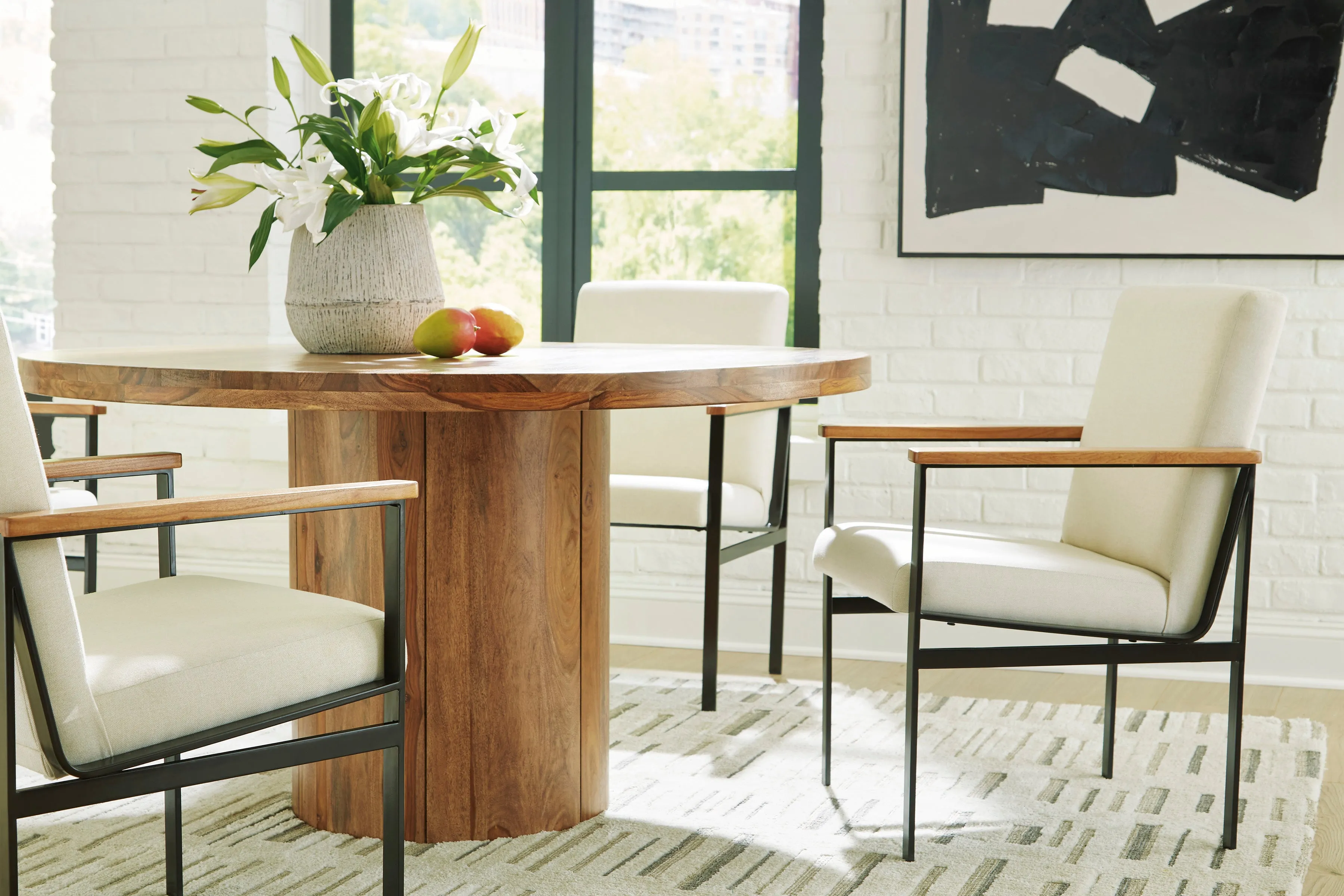 Dahlia 54" Round Table & 4 Arm Chairs