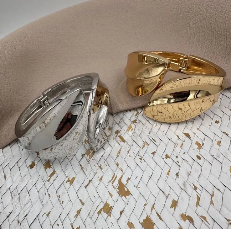 Elegant Bangle Bracelet