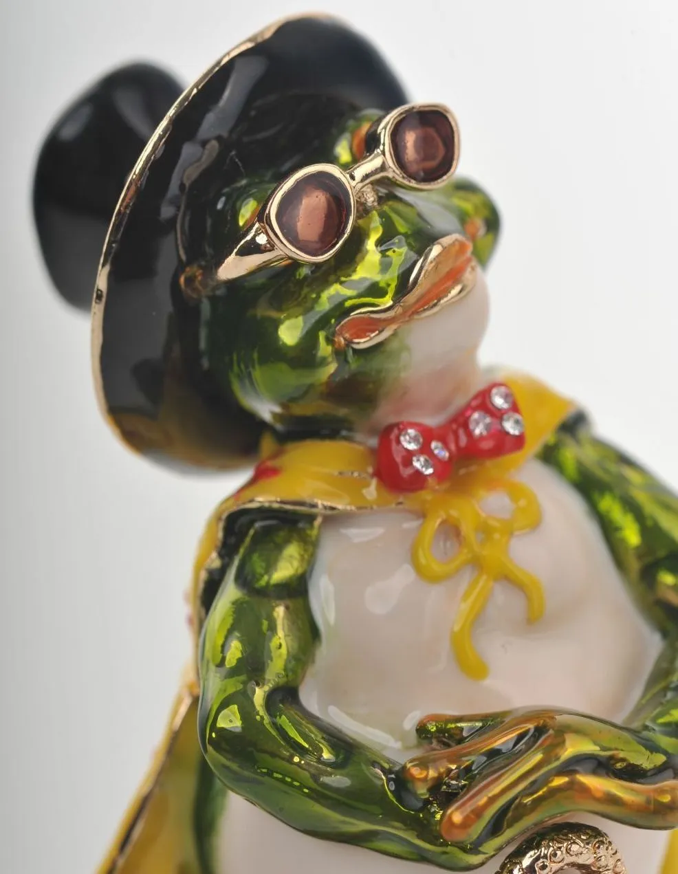 Elegant Frog in Yellow Cape