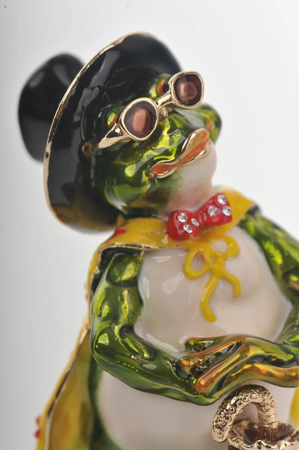 Elegant Frog in Yellow Cape