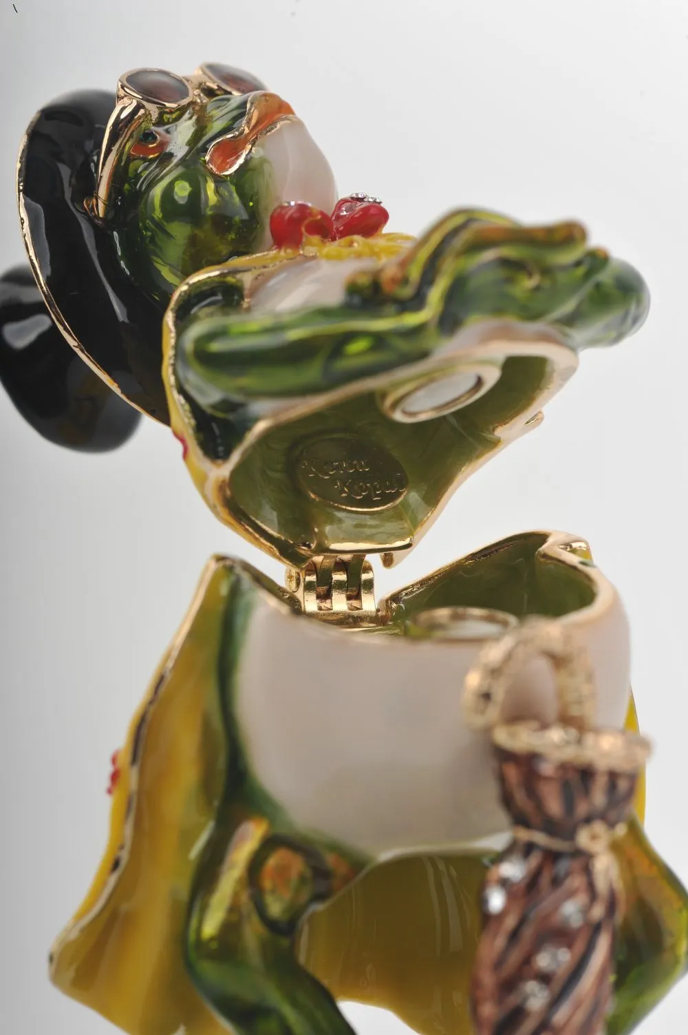 Elegant Frog in Yellow Cape