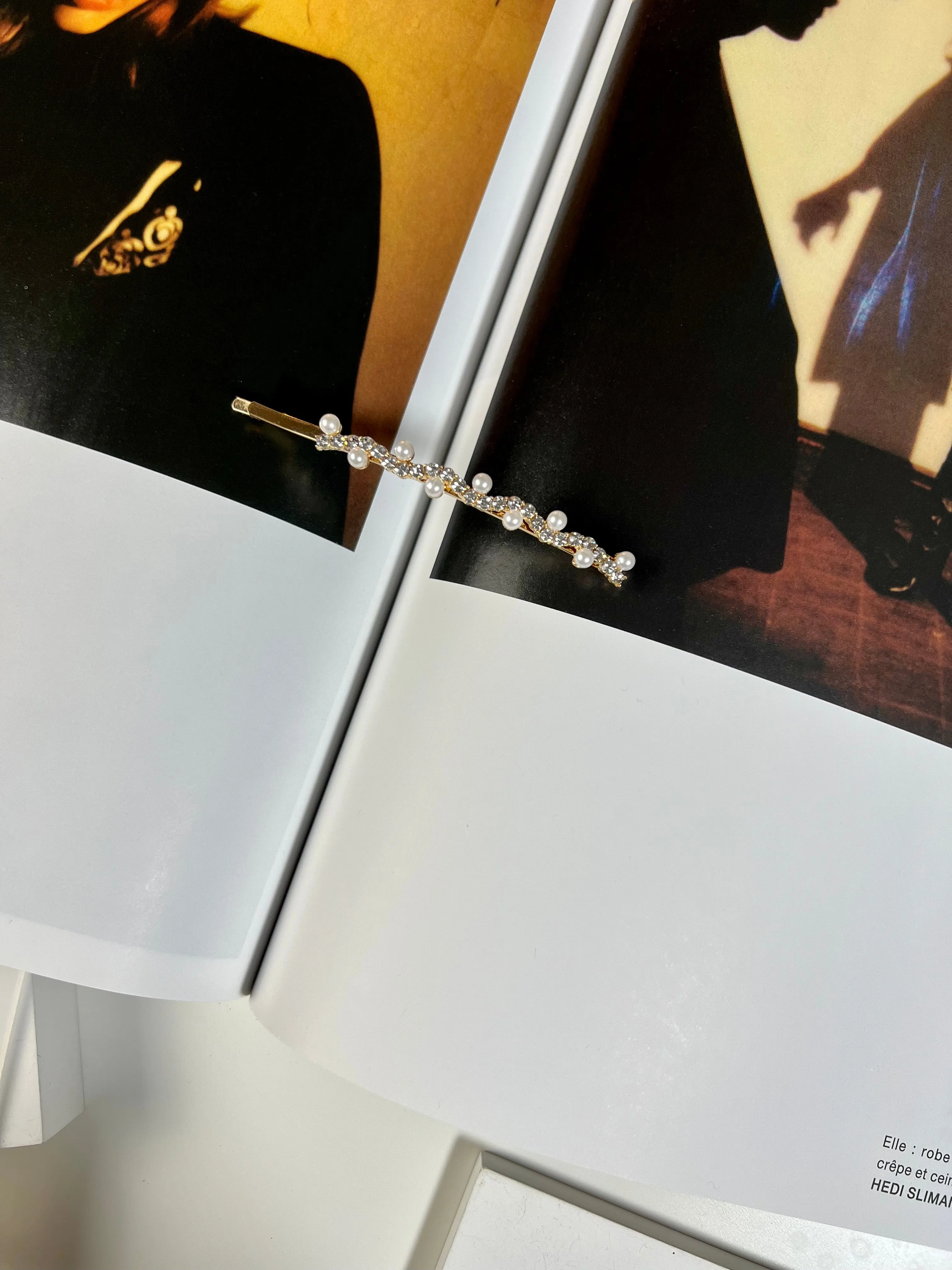 Elegant Pearl French Bobby Pins in Gold