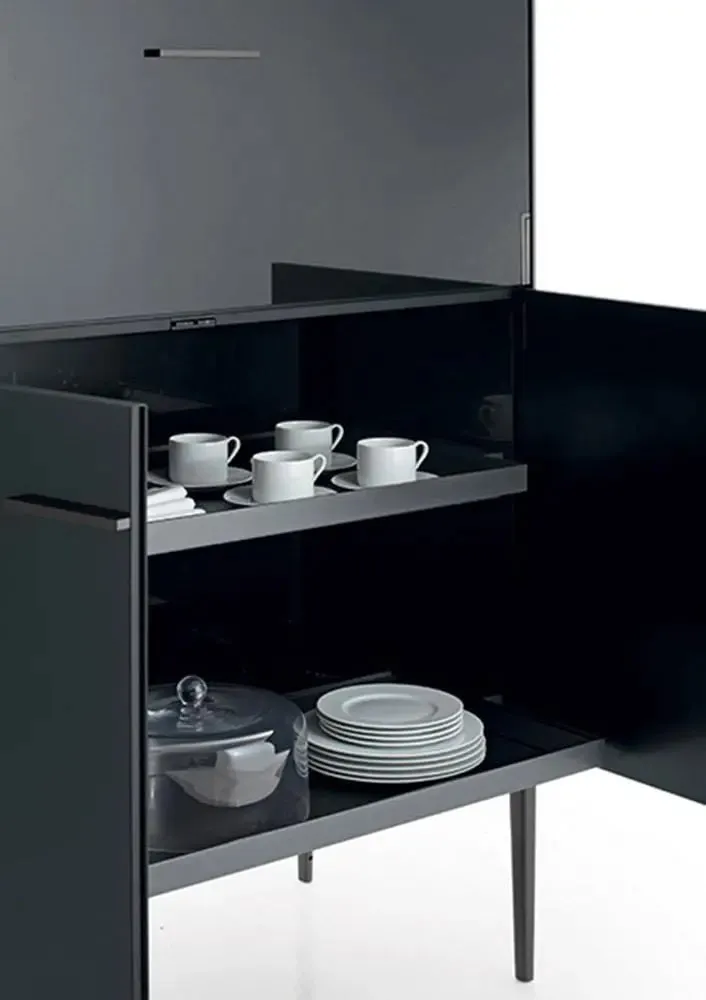 Eucalipto Storage Unit