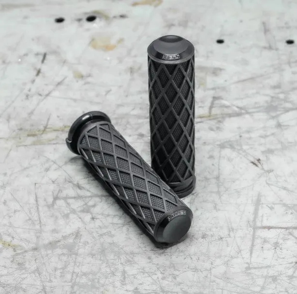 Fusion Diamond Grips, Black - Cable Throttle