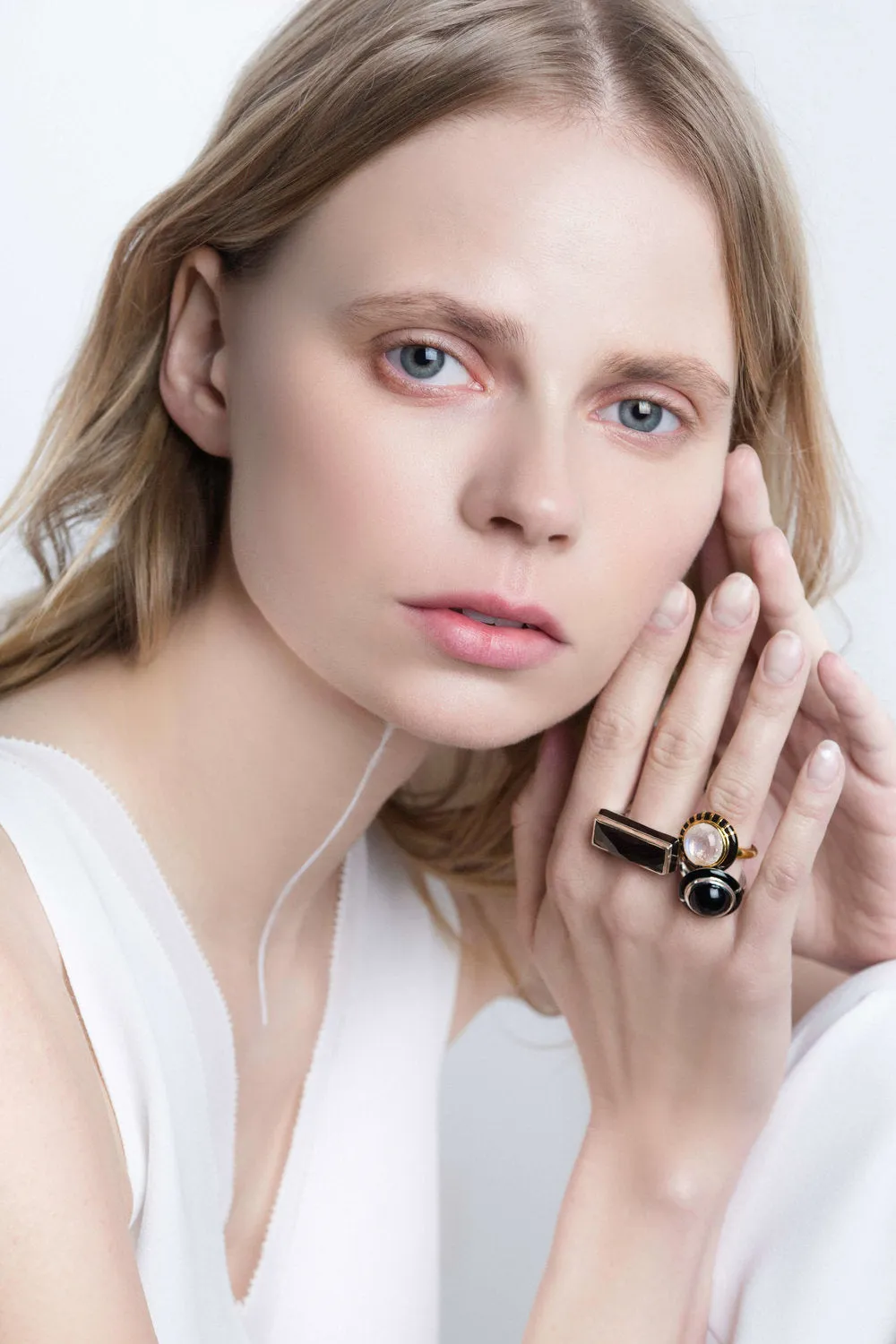 GEO ONYX RING