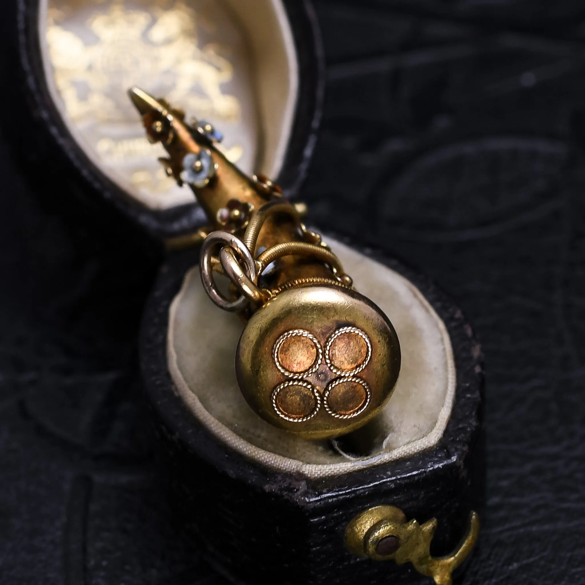 Georgian 18k Gold Cornucopia "Horn of Plenty" Charm