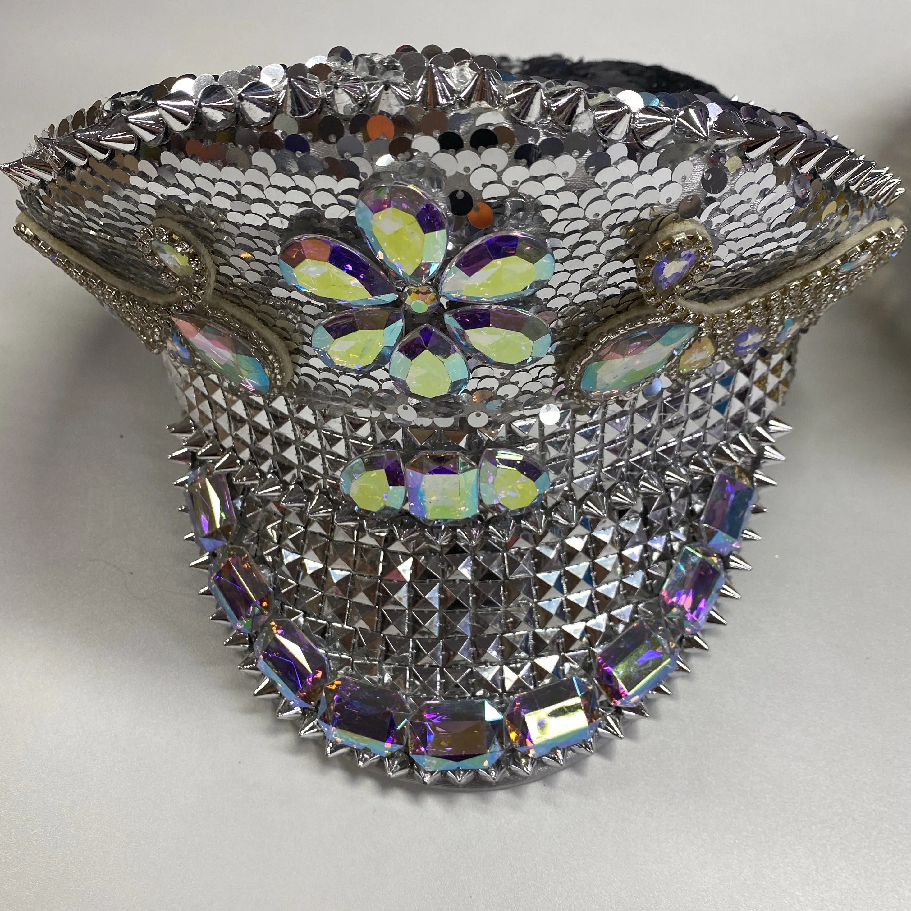 Glam Festival Hat - White/Silver