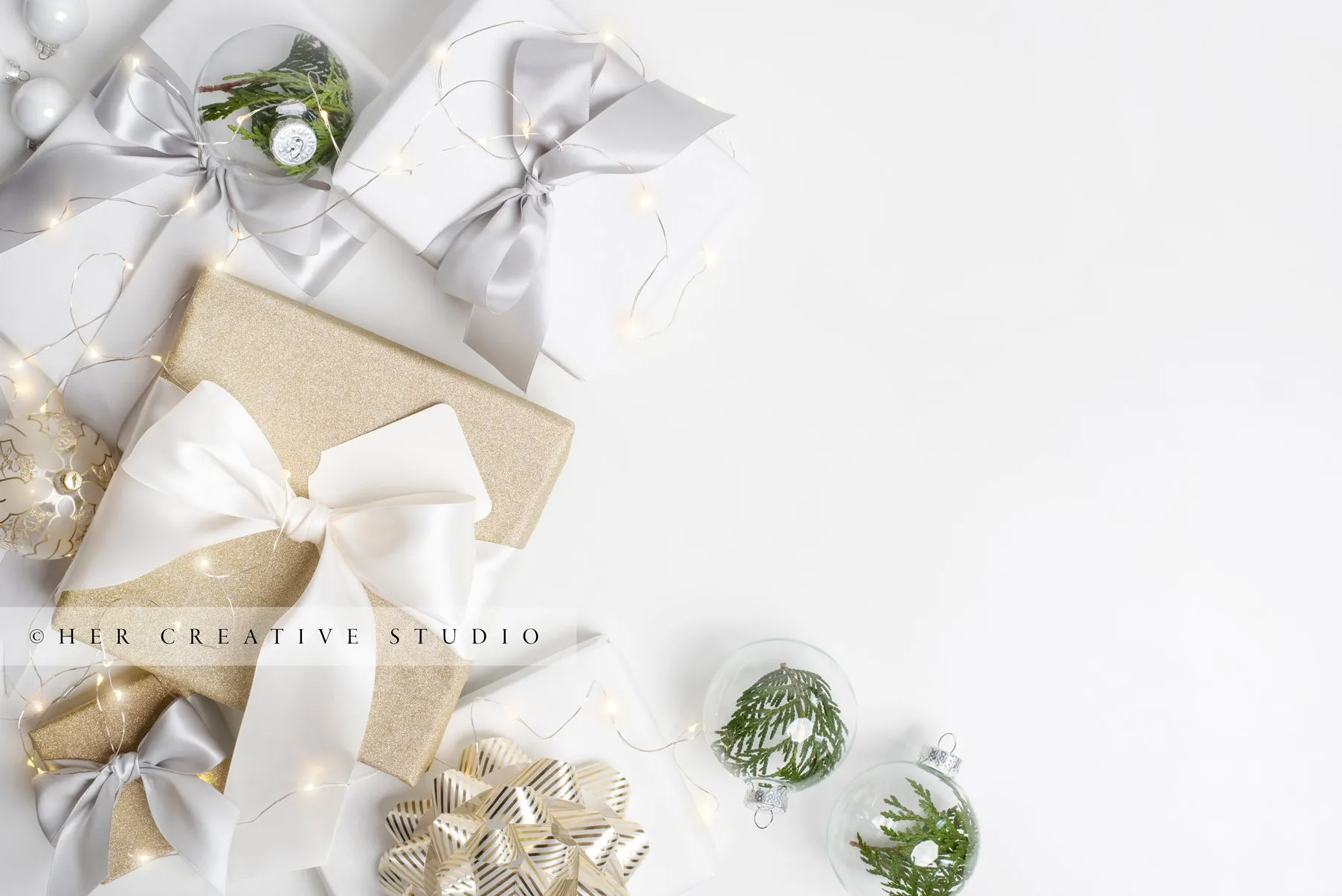Gold & Grey Holiday Gift Collection