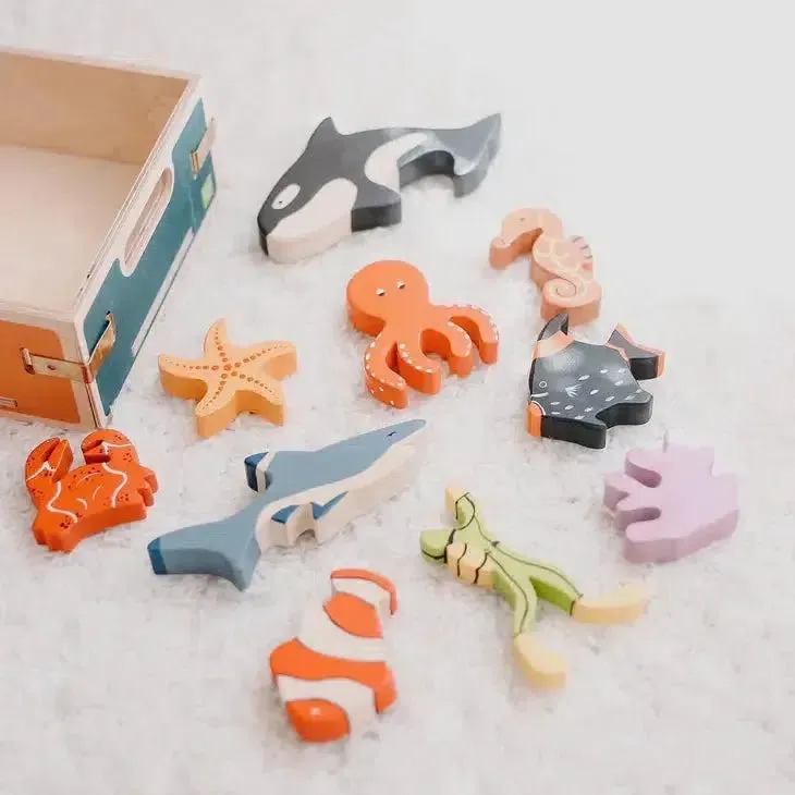 L   Wood Wooden Marine Life Set