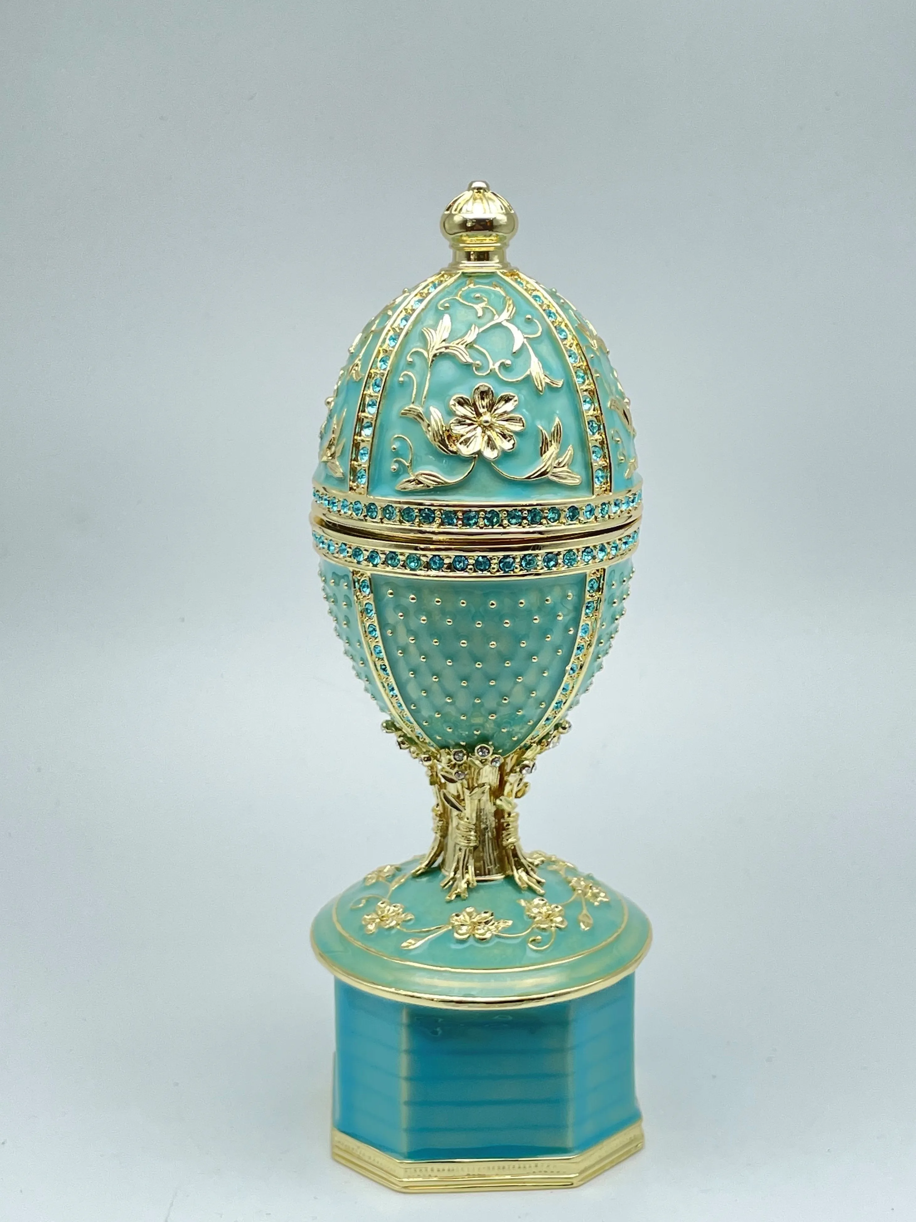 Limited edition Green turquoise Faberge Egg with doves trinket box