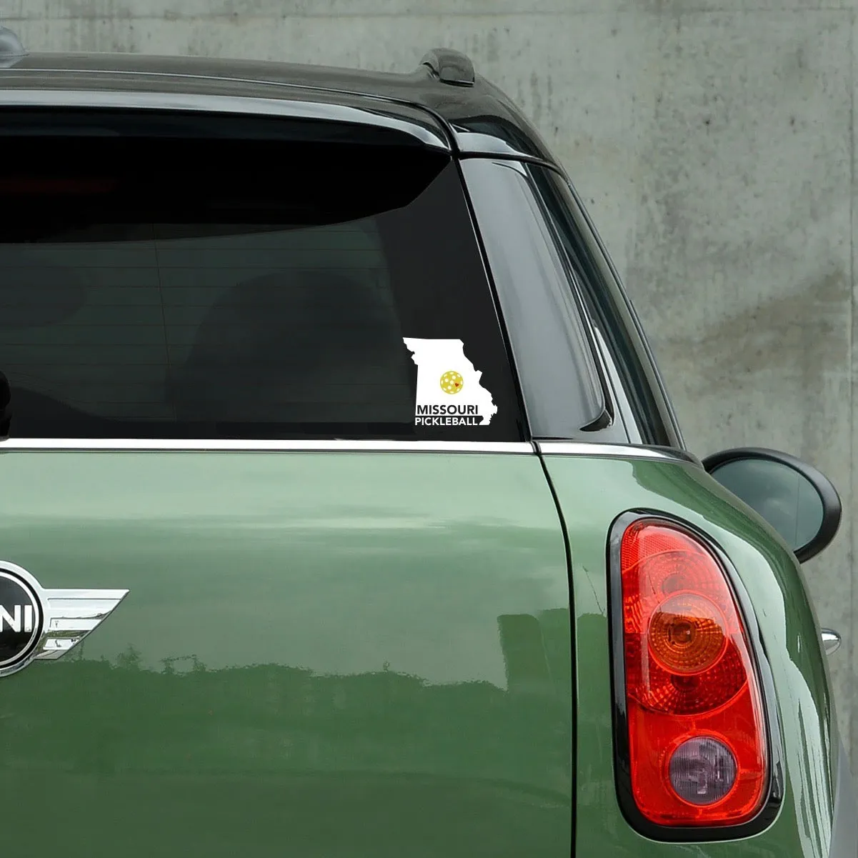 Missouri Pickleball Decal #2- Bumper Sticker