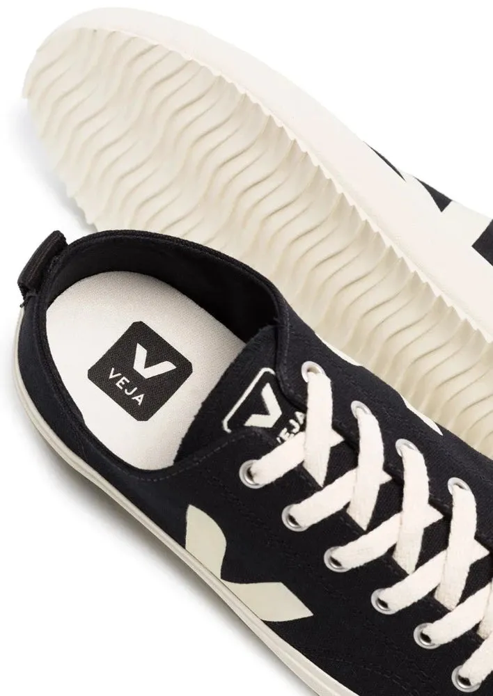 Nova Canvas Black Pierre