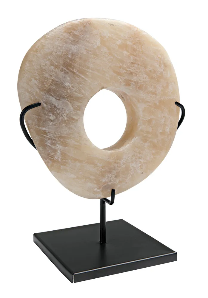 ONYX ON STAND