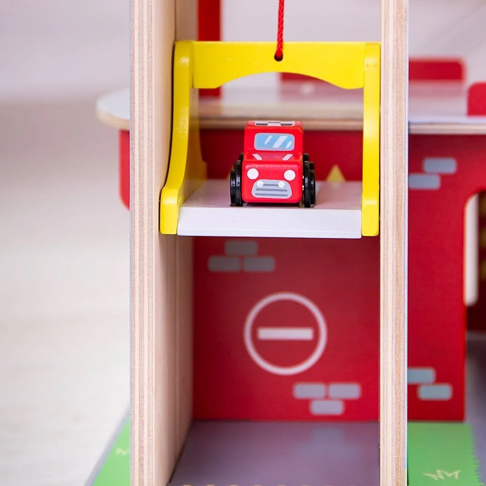Park & Play Toy Garage