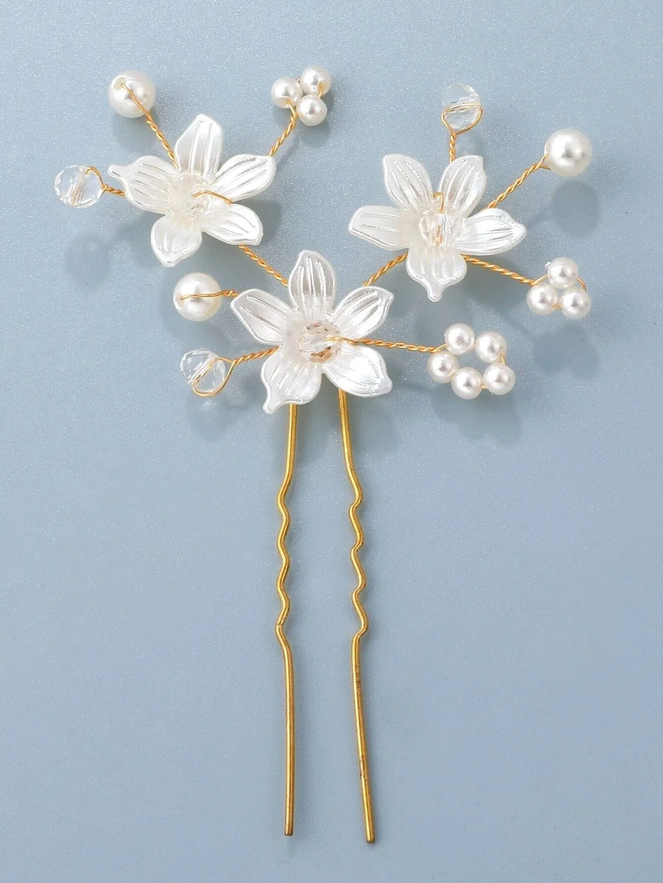 Pearl Flower Gold Wire Hairpin, Three Flowers Wedding Hair Pin Hairpiece, Bridal Pearl Floral Hairpin