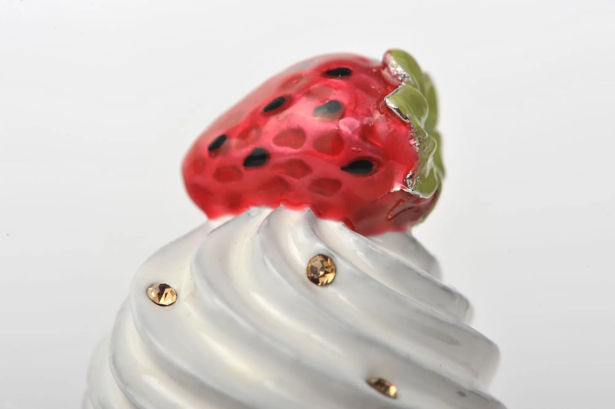 Red Velvet Cupcake with Strawberry