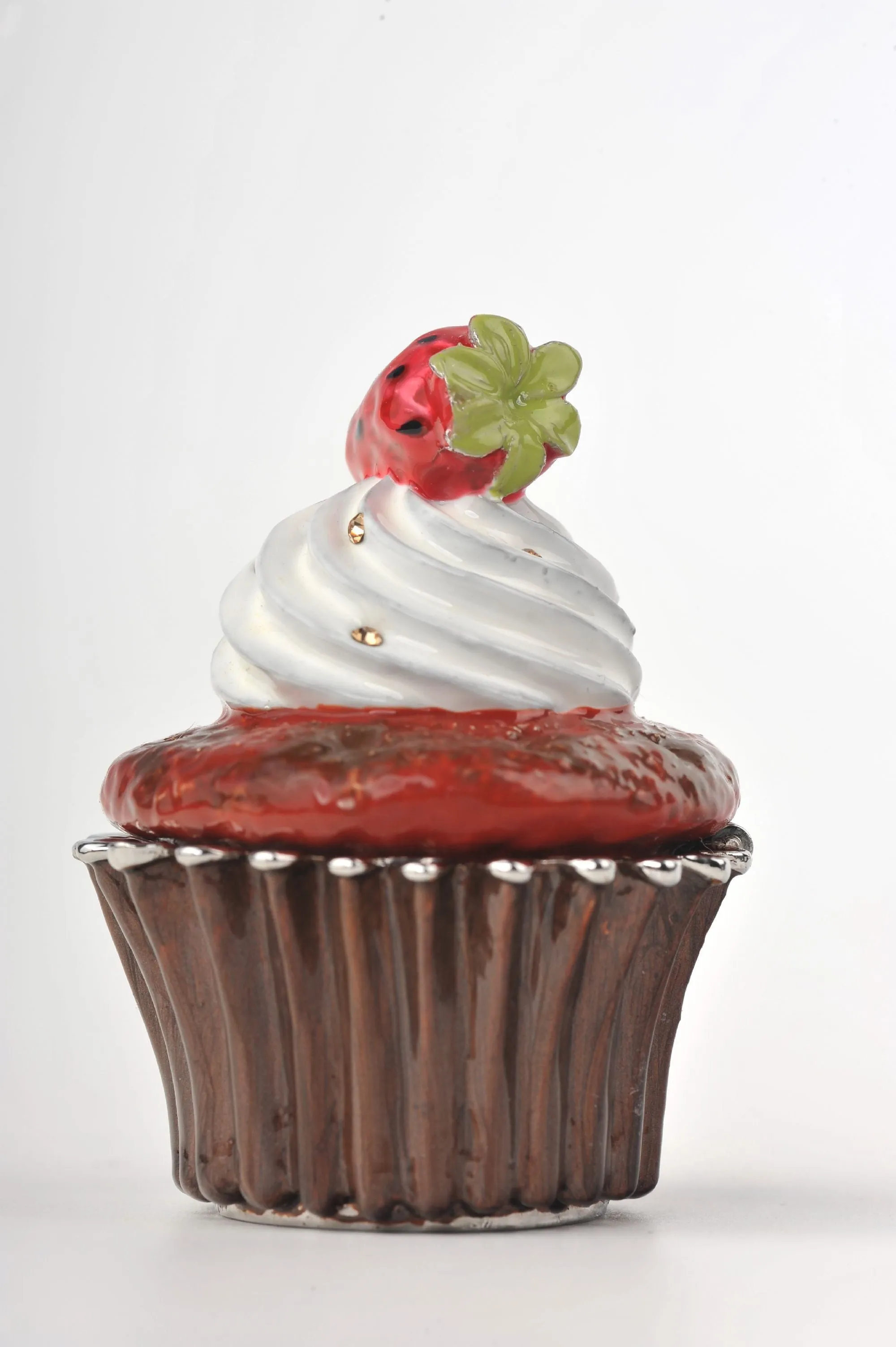 Red Velvet Cupcake with Strawberry