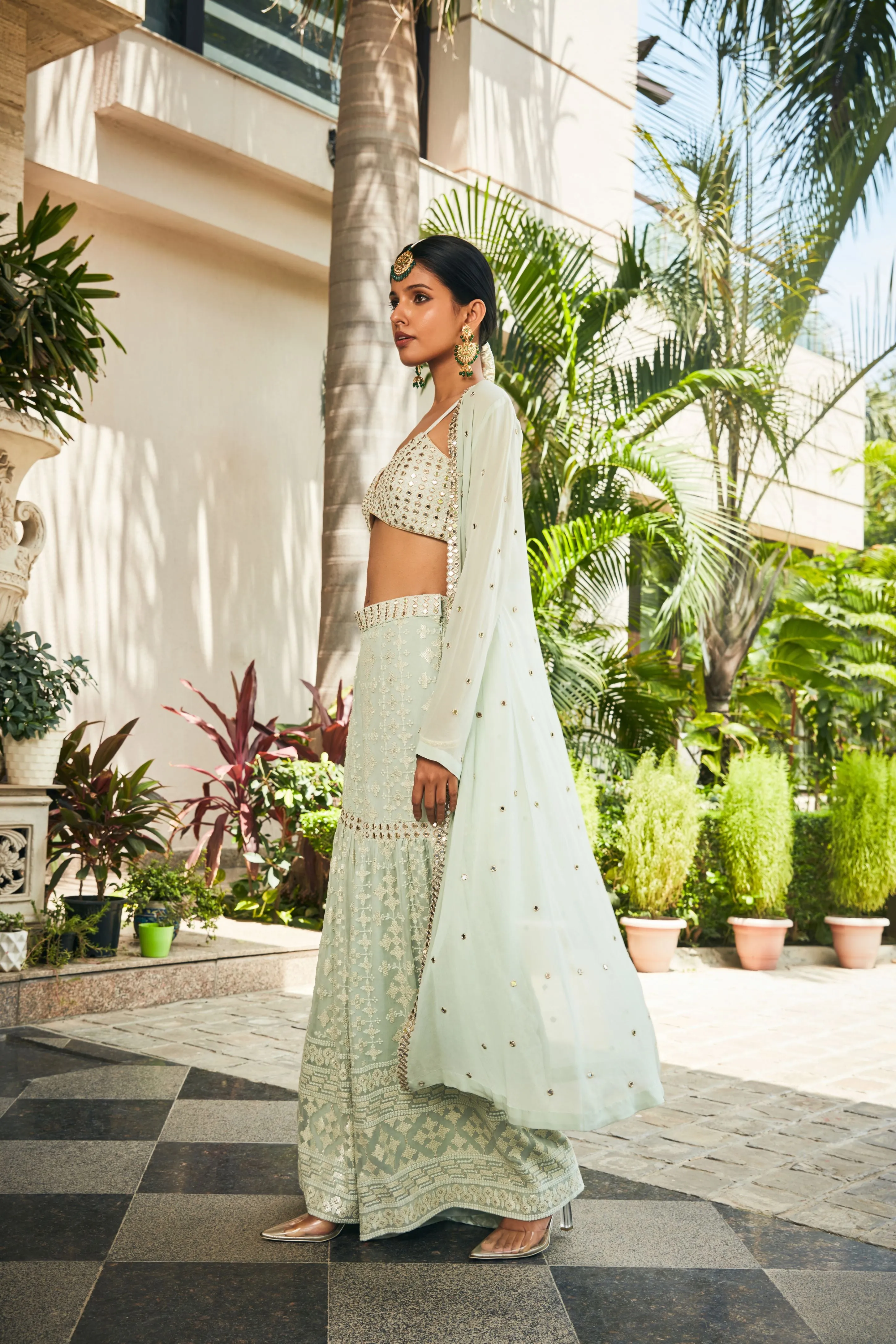 Ruhi Sharara & Cape Set