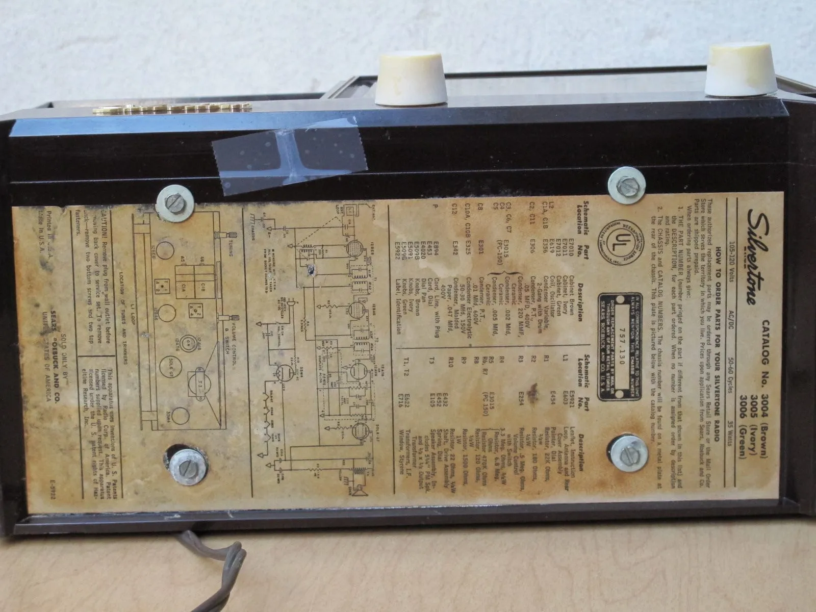Sears Silvertone Brown Bakelite Radio from the 1950's