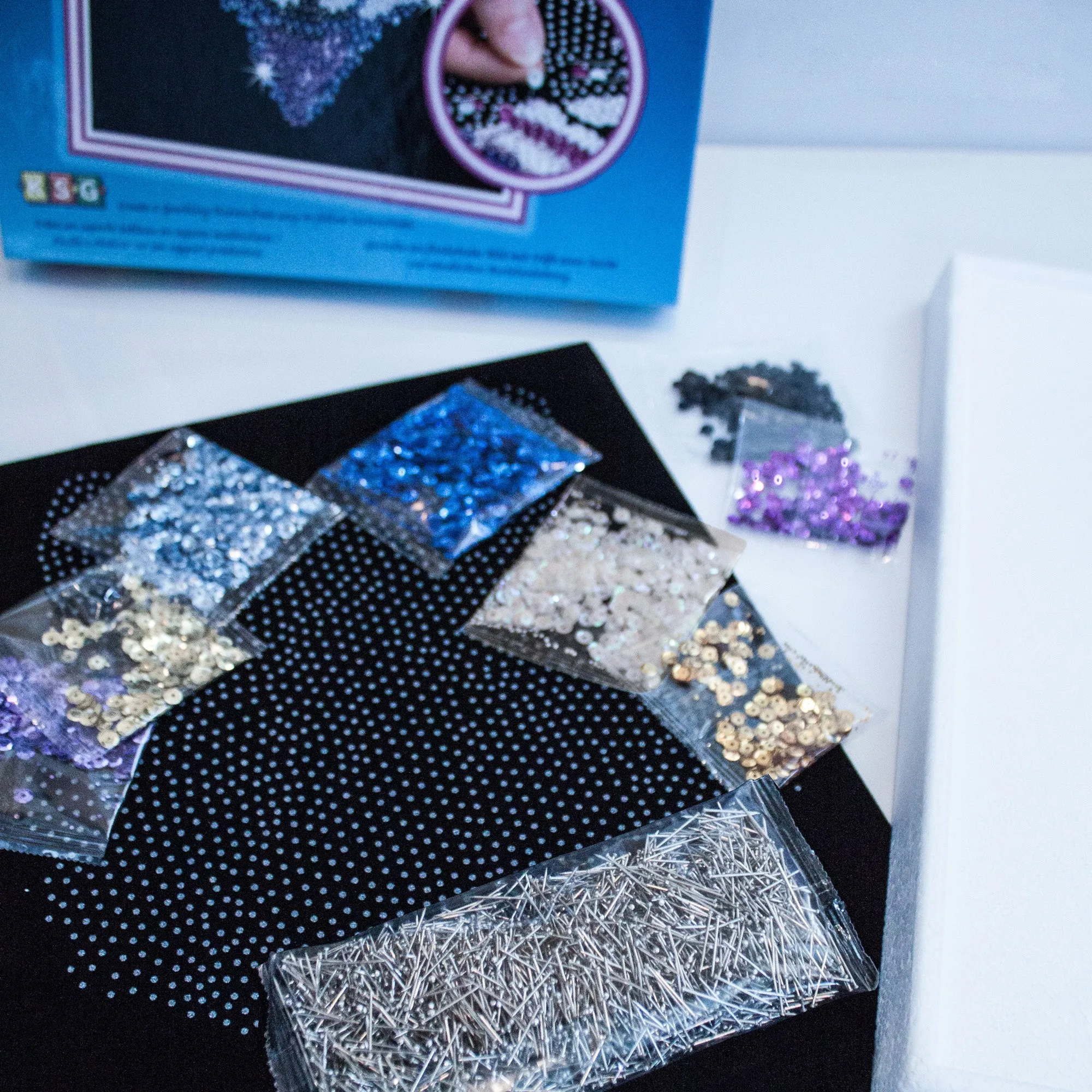 Sequin Art® Blue, Westie, Sparkling Arts and Crafts Picture Kit