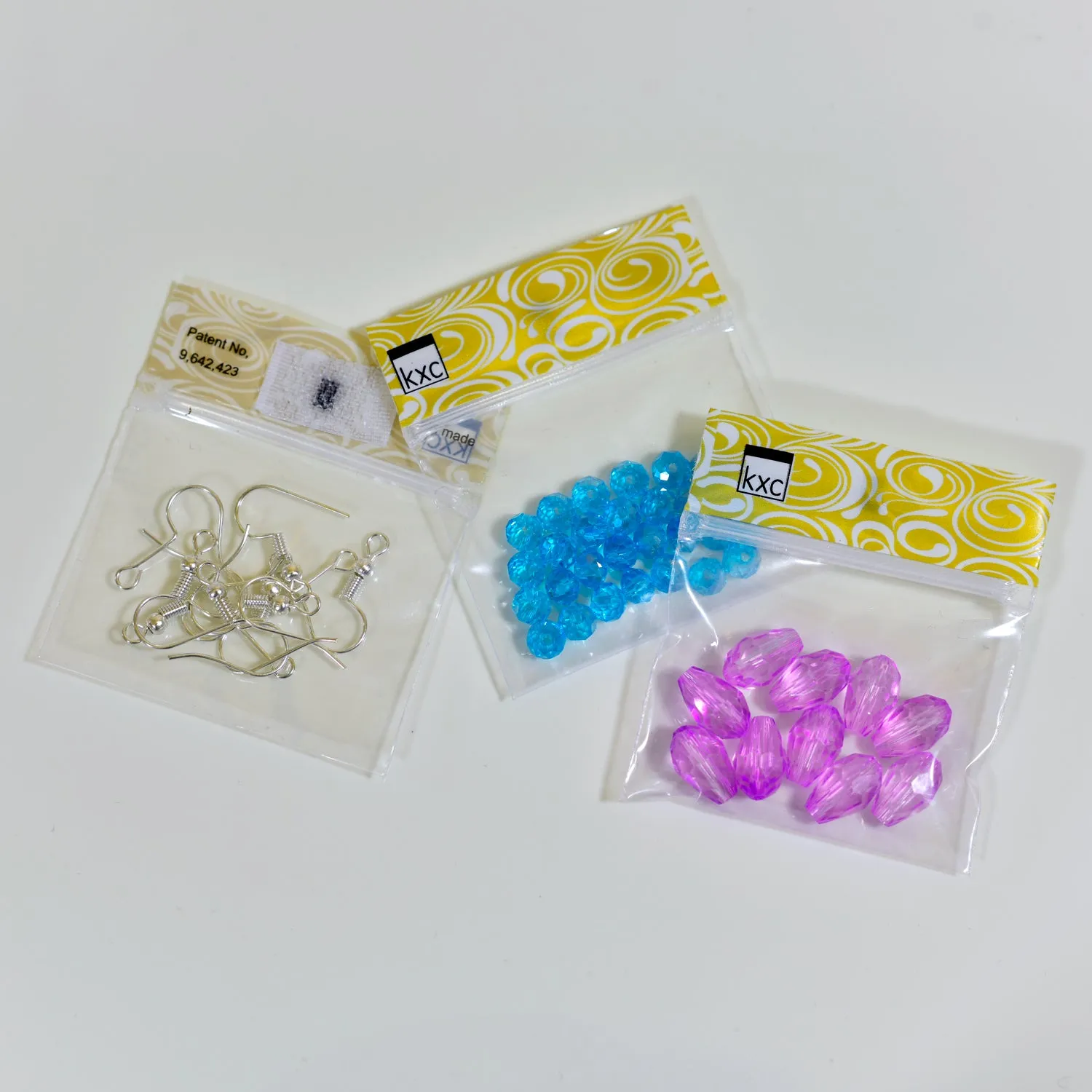 SMALL BAGGIES-GOLD (1.6" x 2.0" capacity) Storage Baggies for Craft Supplies