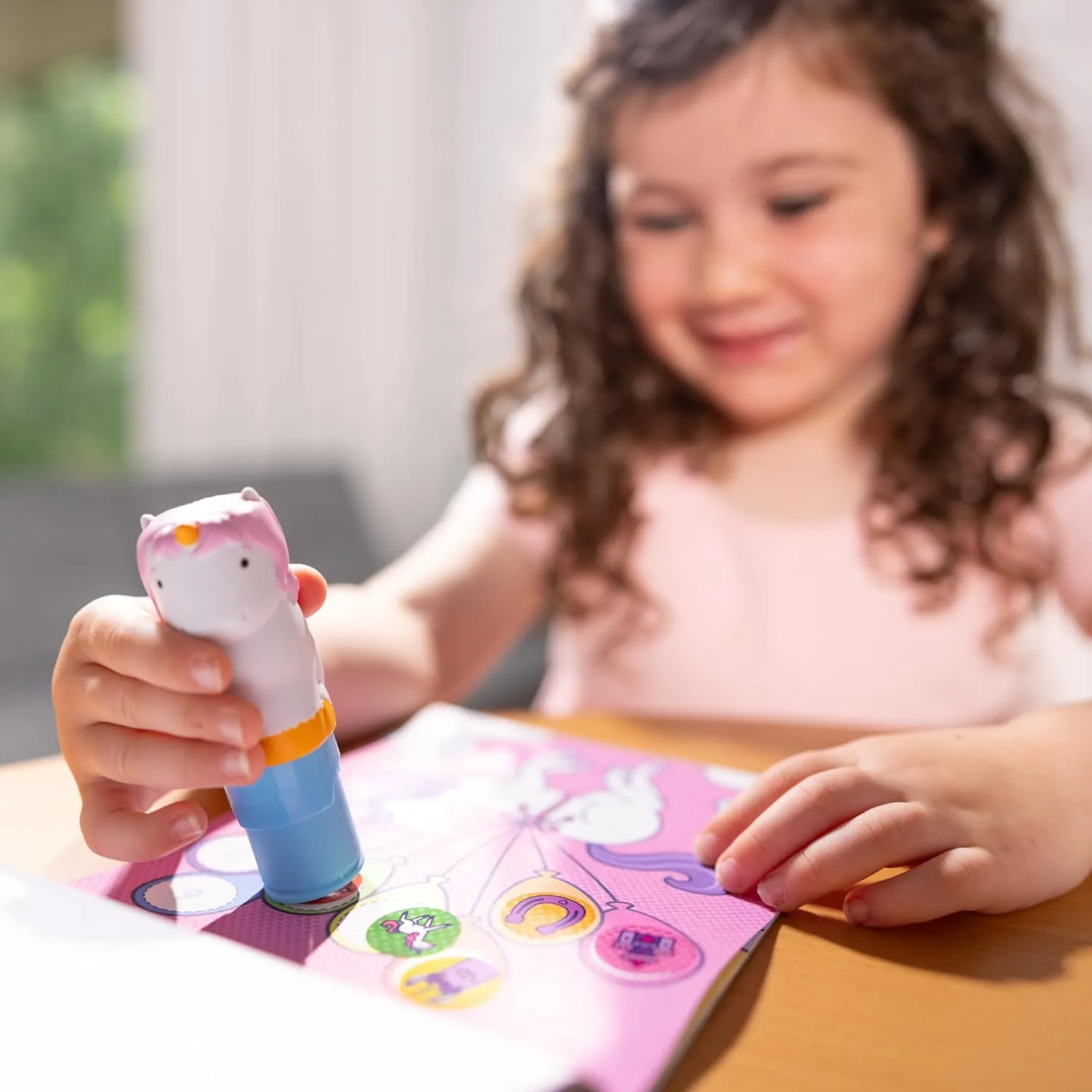 Sticker WOW!® Activity Pad & Sticker Stamper - Unicorn