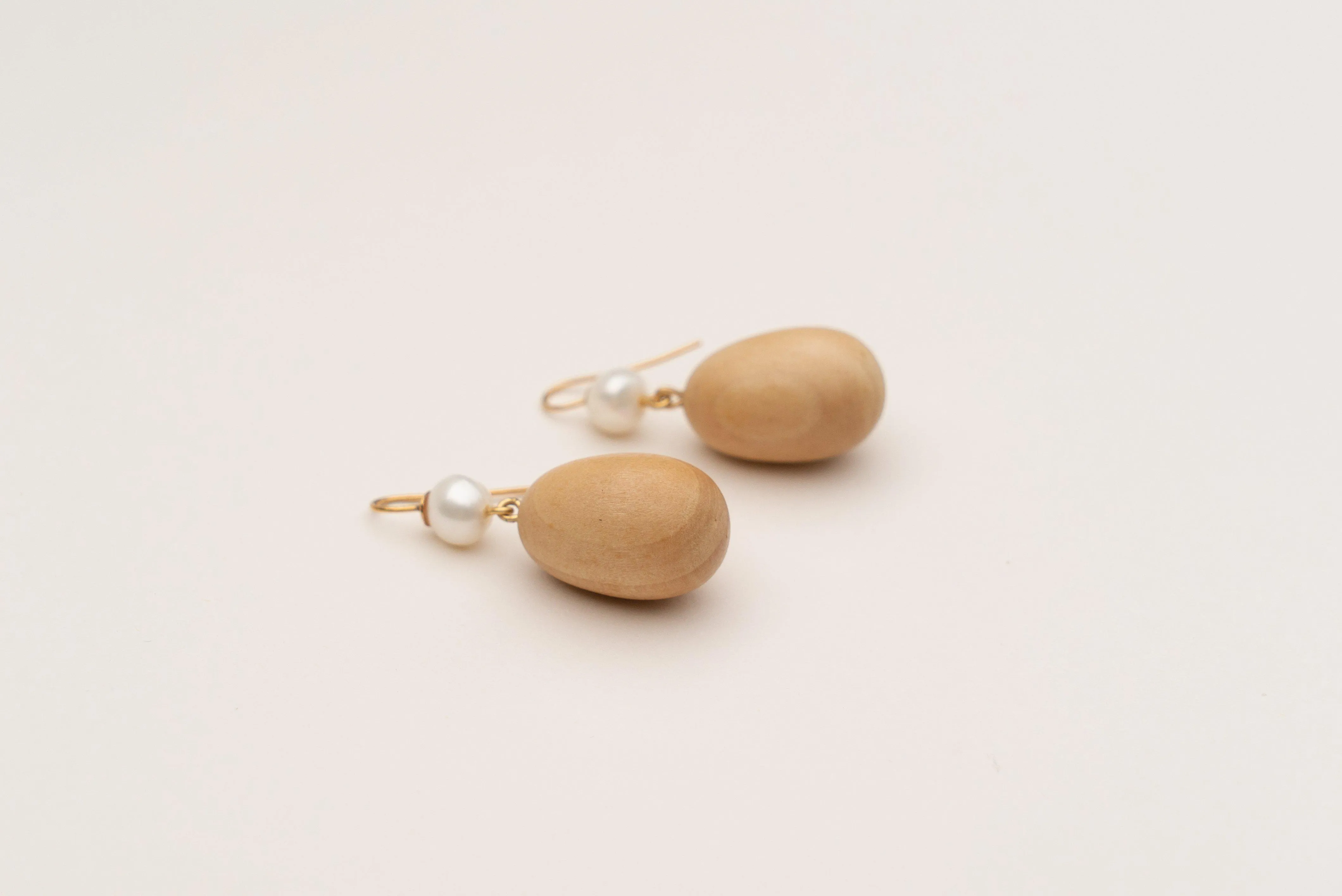 The Pearl Egg Earrings