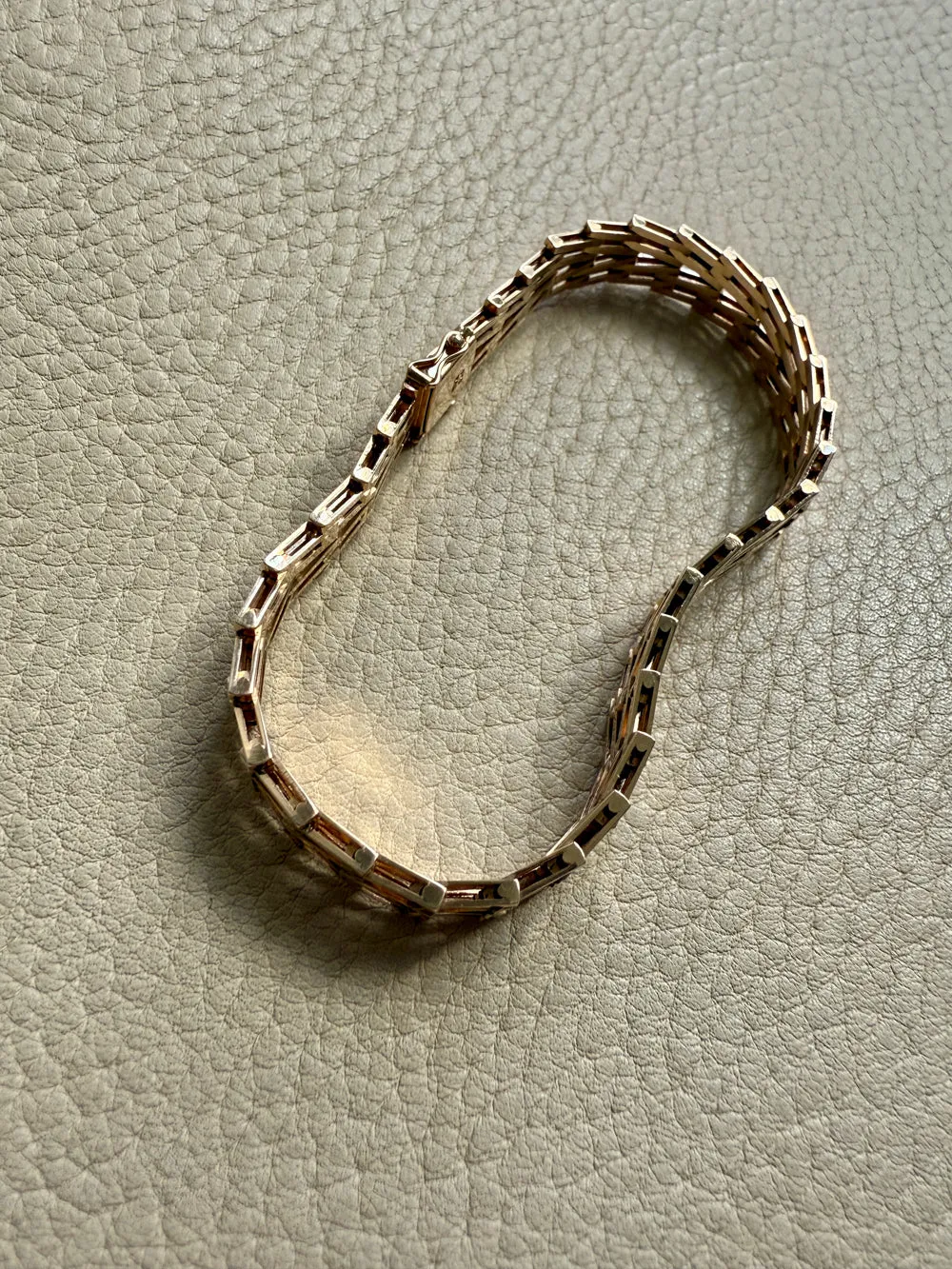 Vintage Danish Geneva Link Bracelet in 14k Gold Signed SV Glymerrs - 7.4 inch length