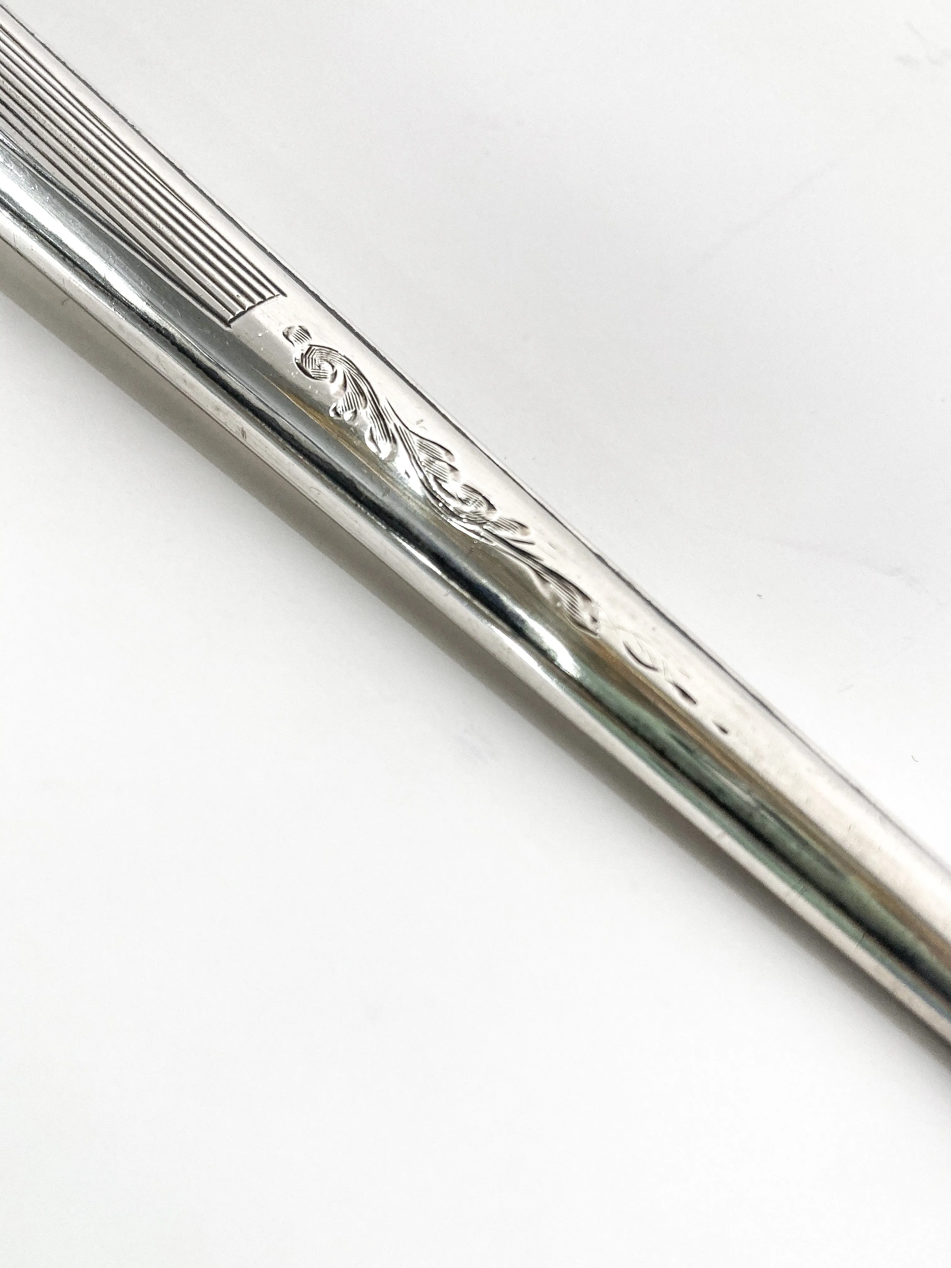 Vintage Haddon Hall Sterling Silver Glamorous Vanity Hand Mirror