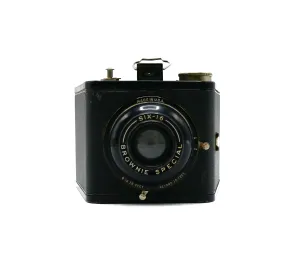 Vintage Kodak Six-16 Brownie Special