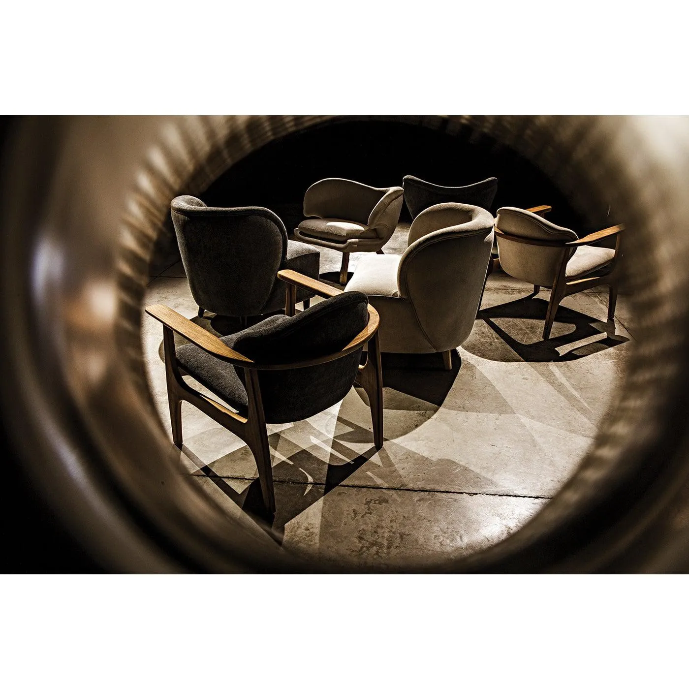 Vittorio Chair with Grey Fabric