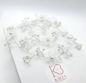 White Flower Pearl Hair Vine, Bridal Floral Wire Hairpiece, Wedding Silver Wire Headband Head Wreath